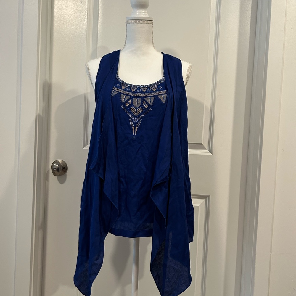 Ranna Gill Blue Embroidered Blouse